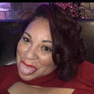 Meet your Posher, Desirae